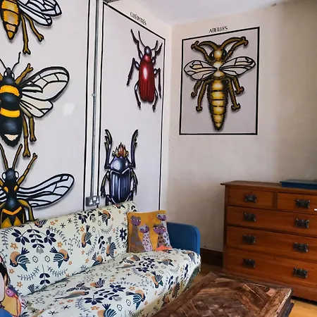 The Full Moon Backpackers Хостел Бристоль