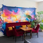 The Full Moon Backpackers Hostel *