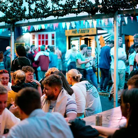 The Full Moon Backpackers Bristol