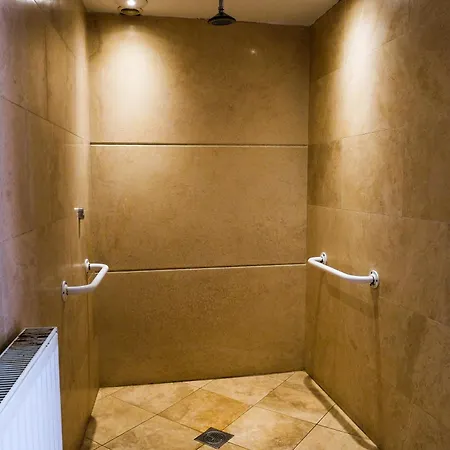 The Full Moon Backpackers