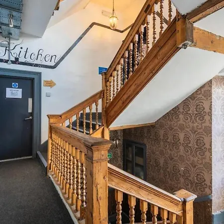 ホステル The Full Moon Backpackers