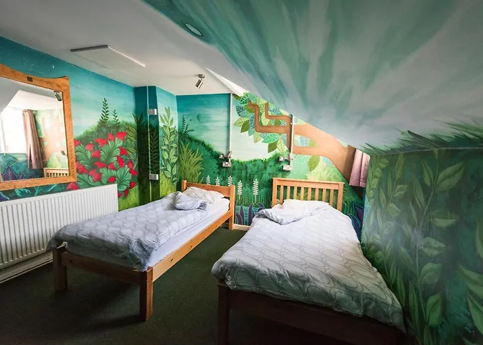 The Full Moon Backpackers Bristol