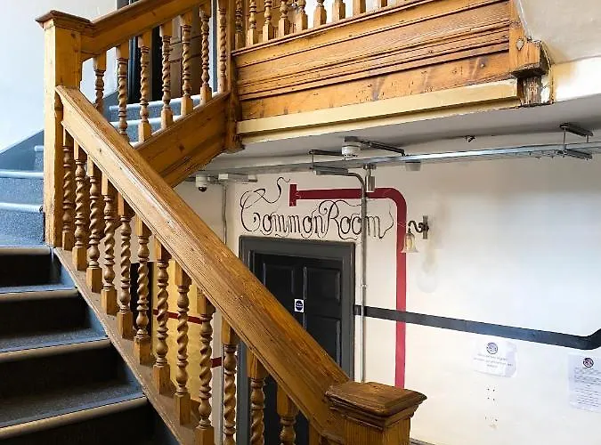 The Full Moon Backpackers Bristol