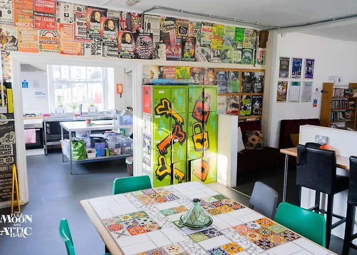 The Full Moon Backpackers Hostel