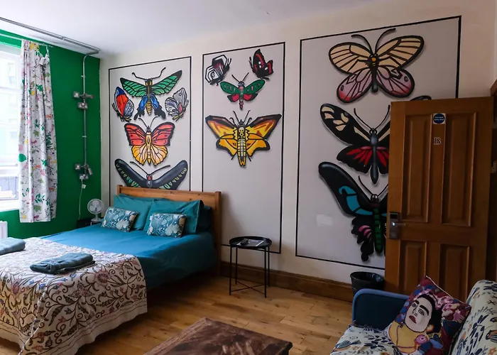 The Full Moon Backpackers Hostel