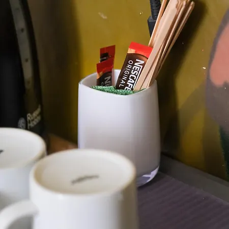 Хостел The Full Moon Backpackers *