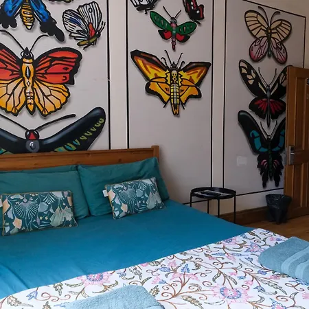 Albergue The Full Moon Backpackers