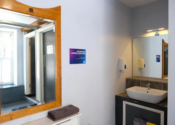 满月背包客旅馆 旅馆 *